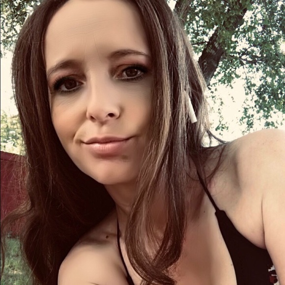 Meet your Posher, Val - Picture 5 of 7